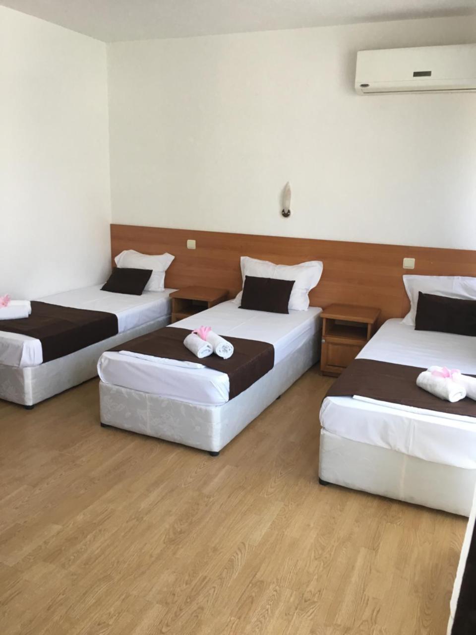 Dreams Family Hotel เนเซบาร์ ภายนอก รูปภาพ