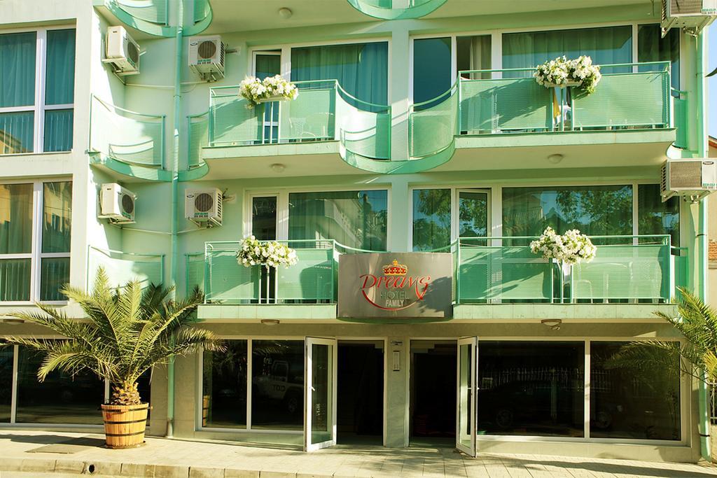 Dreams Family Hotel เนเซบาร์ ภายนอก รูปภาพ